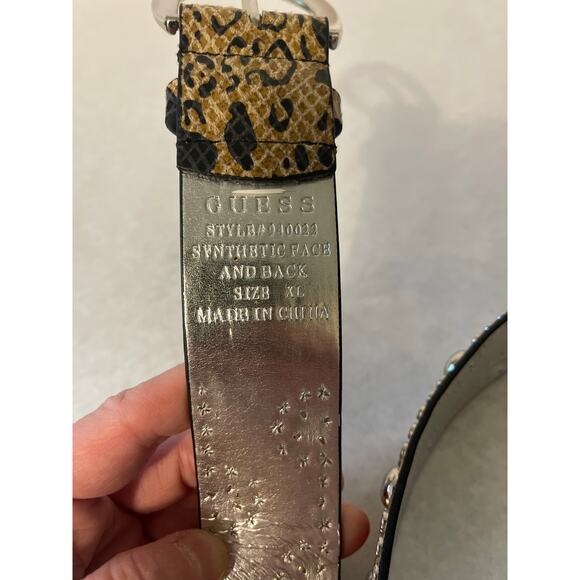 Guess Studded Silver Snake Print Belt Style 940022 Women's Adjustable Size XL - Picture 3 of 7